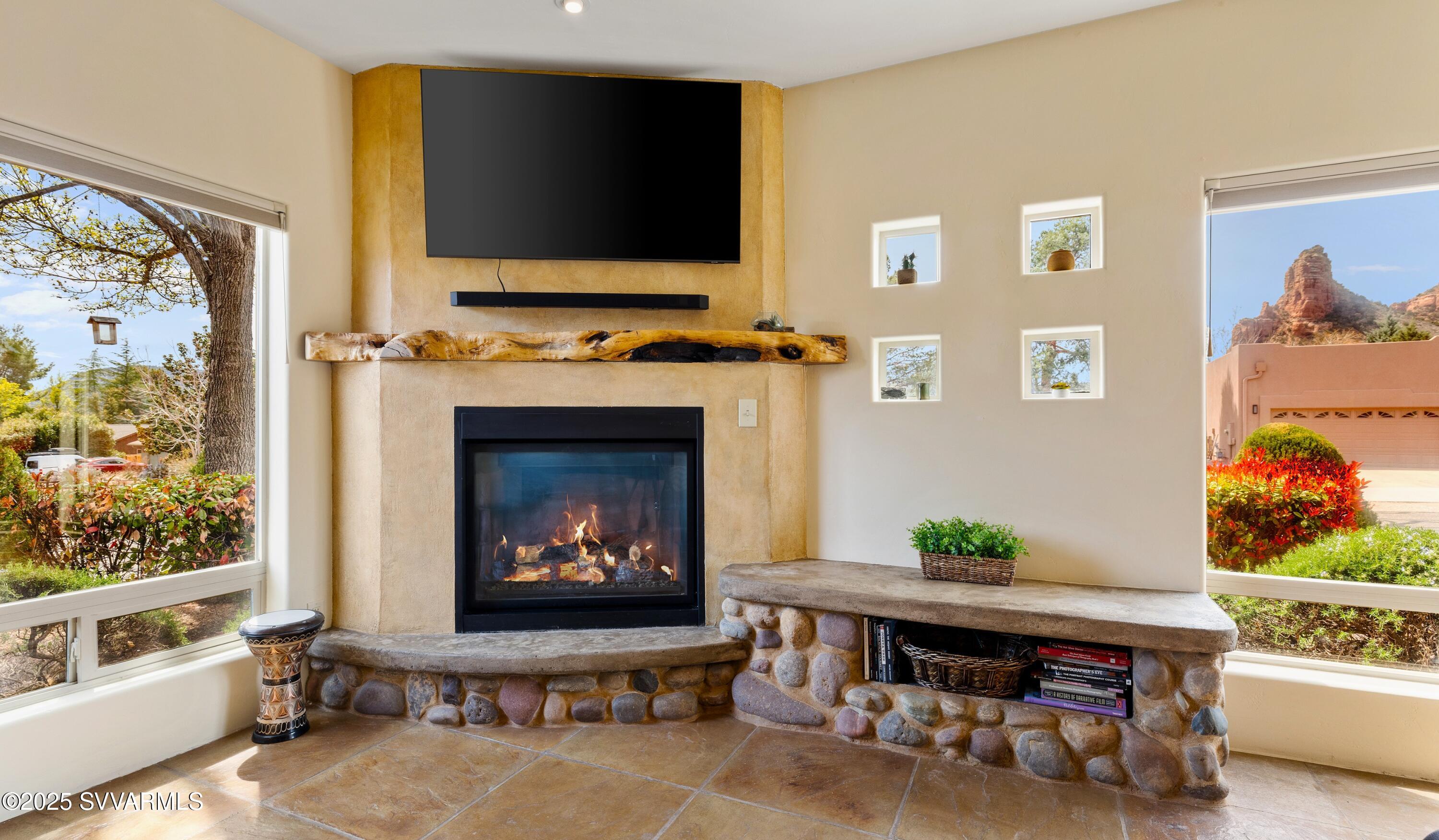 110 Cochise Drive