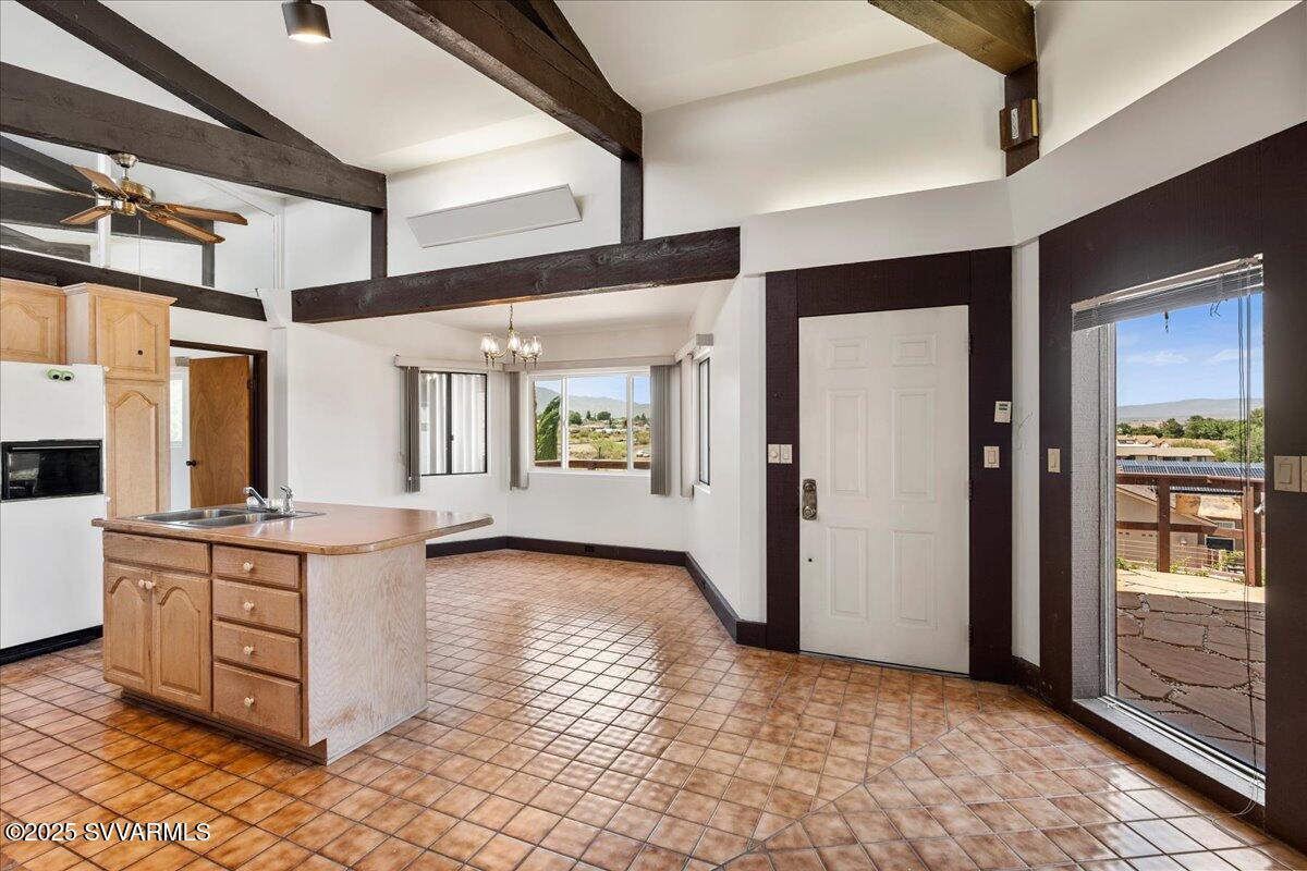 4347 Vista Drive