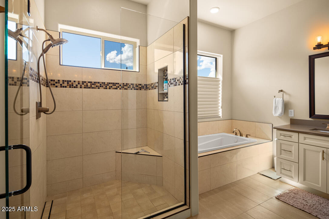 355 SADDLEROCK Circle