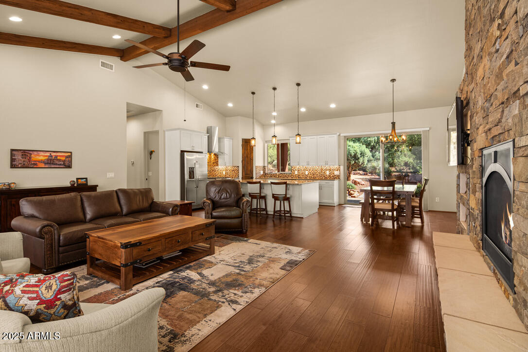 355 SADDLEROCK Circle