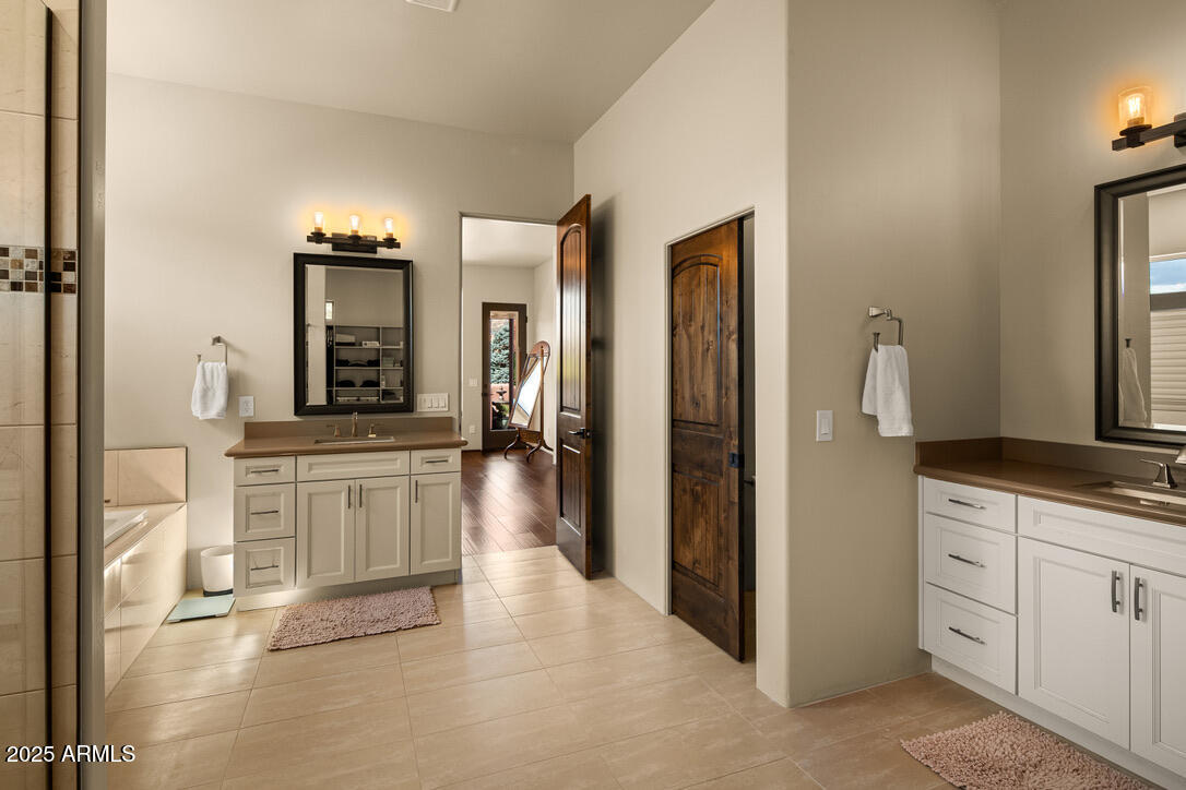 355 SADDLEROCK Circle