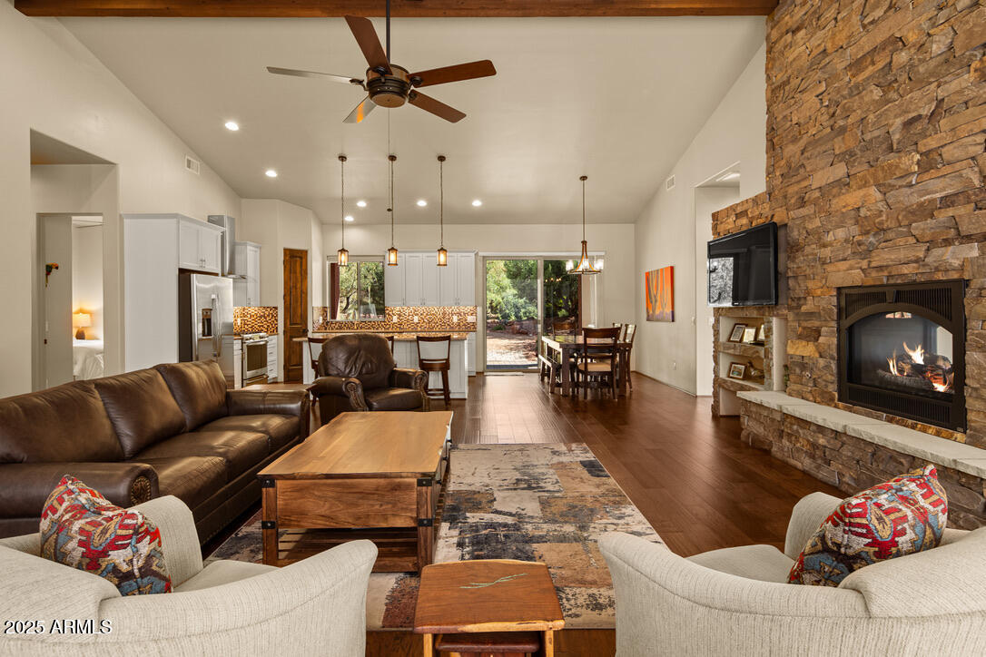 355 SADDLEROCK Circle