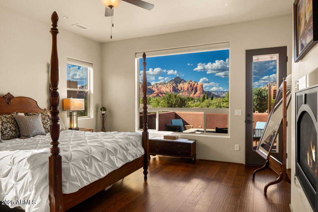 355 SADDLEROCK Circle