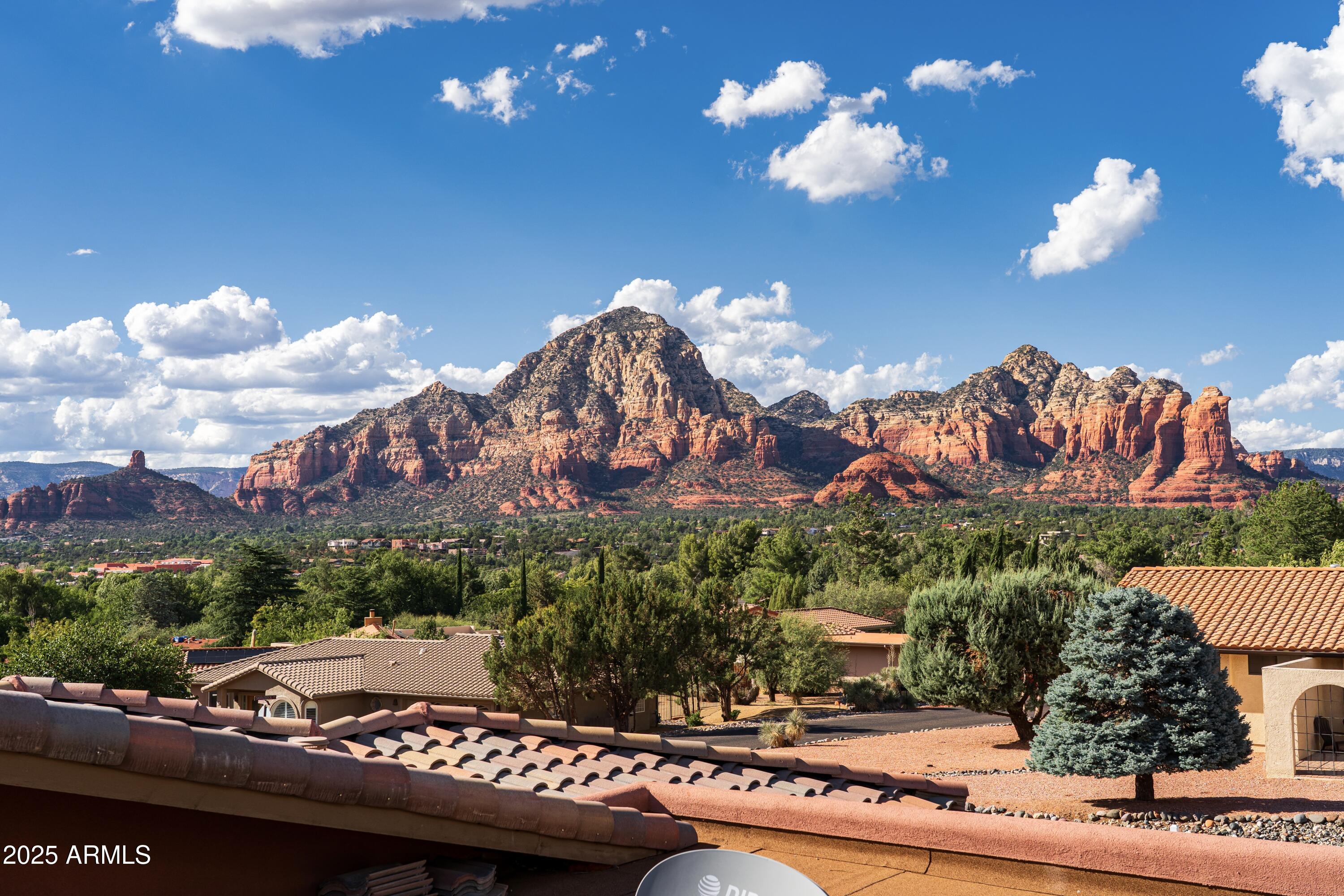 355 SADDLEROCK Circle