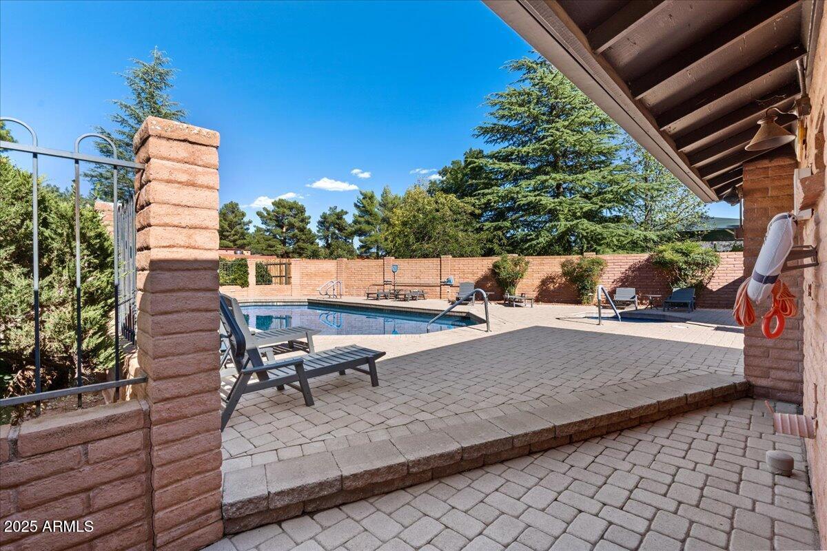 55 CATHEDRAL ROCK Drive, 10, Sedona Unit: 10