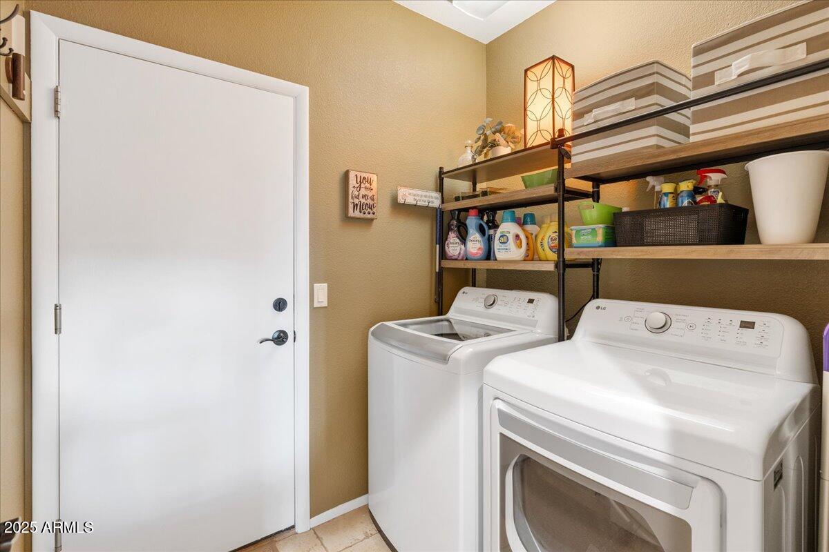 776 S Shooting Star Drive