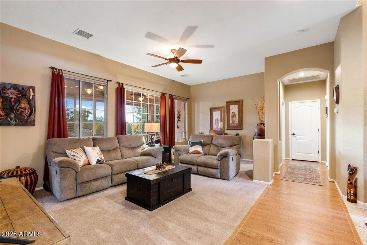 776 S Shooting Star Drive