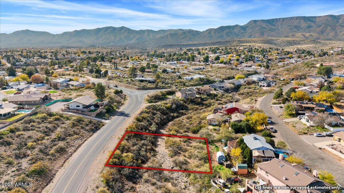 1566 S Camino Real 2985