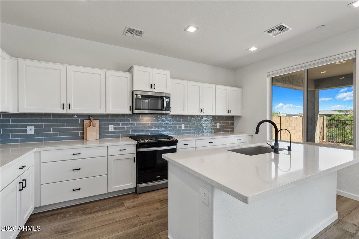 519 Cleopatra Hill Road