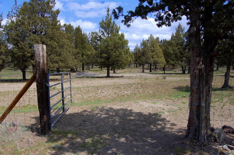0 TL 2000 SE Juniper Canyon Road