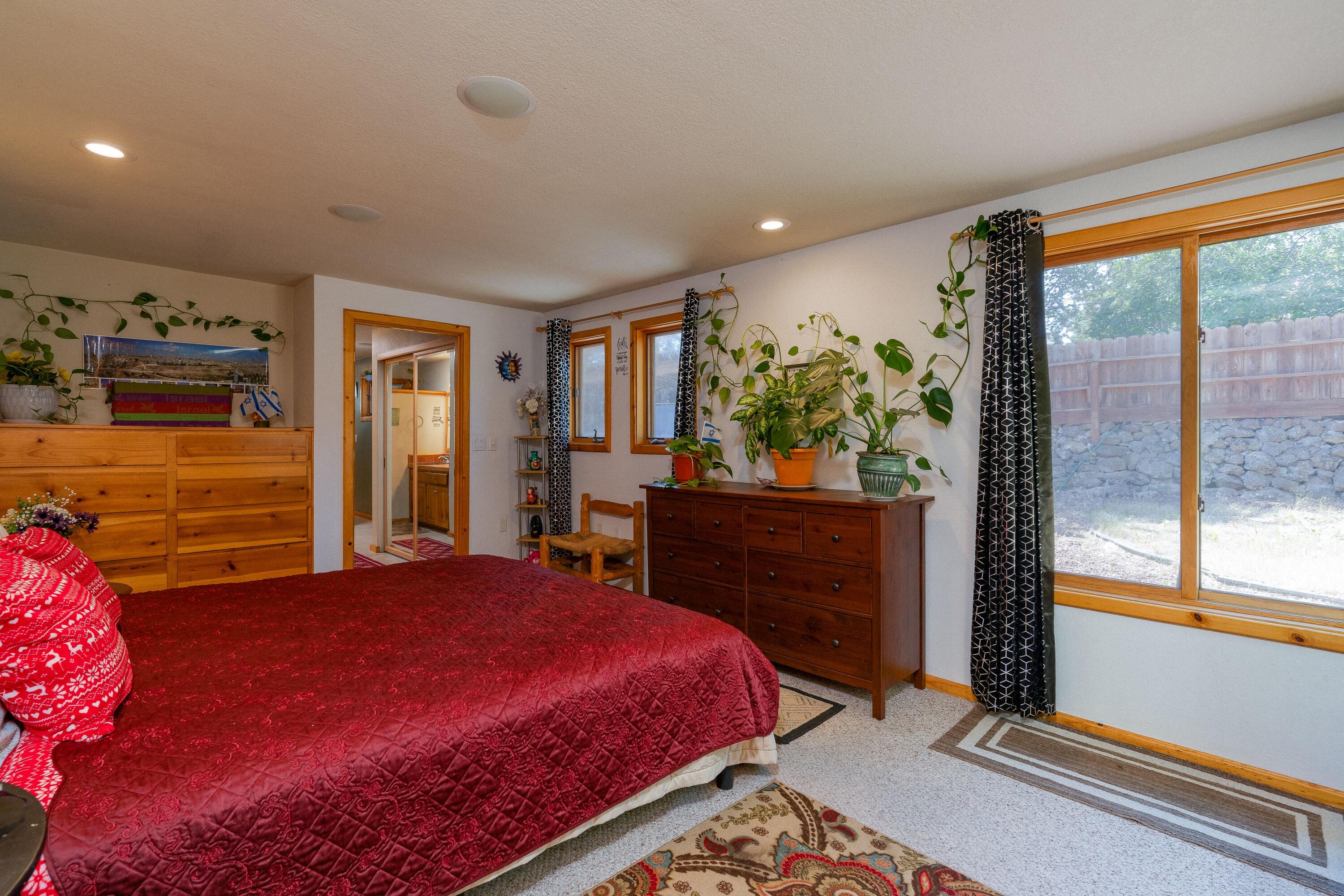 2895 SW 32nd Street