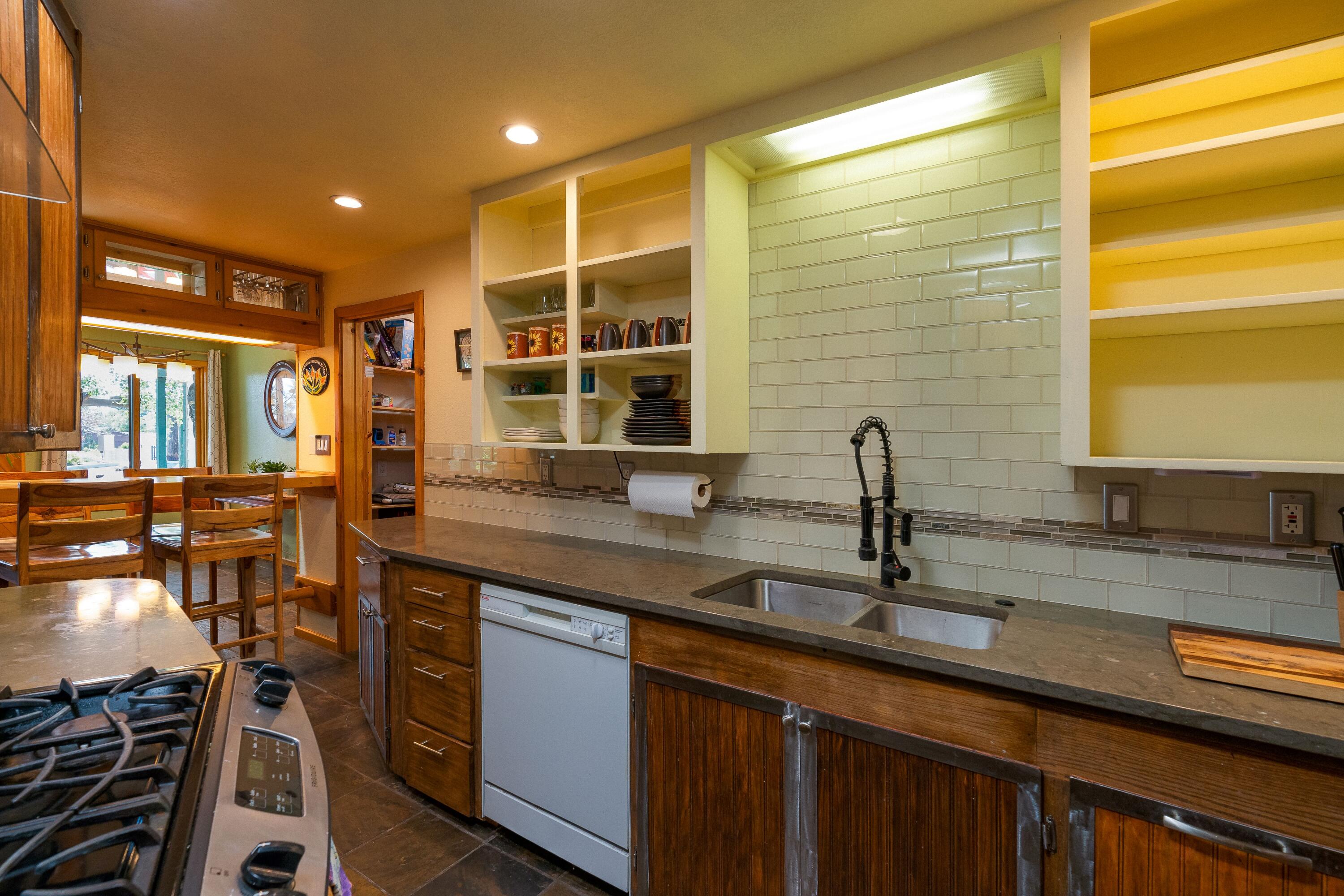 2895 SW 32nd Street