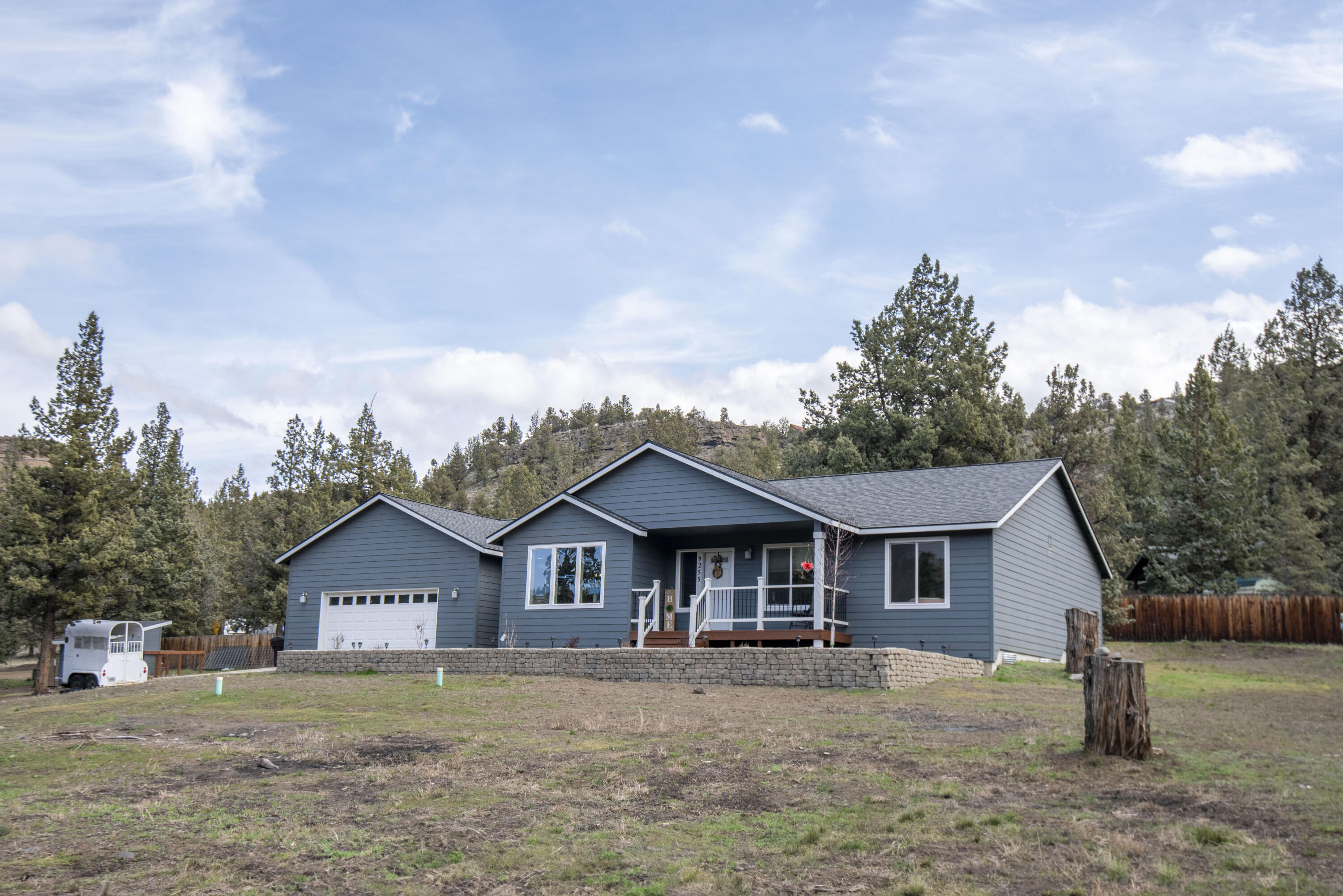 9255 SW Sundown Canyon Road