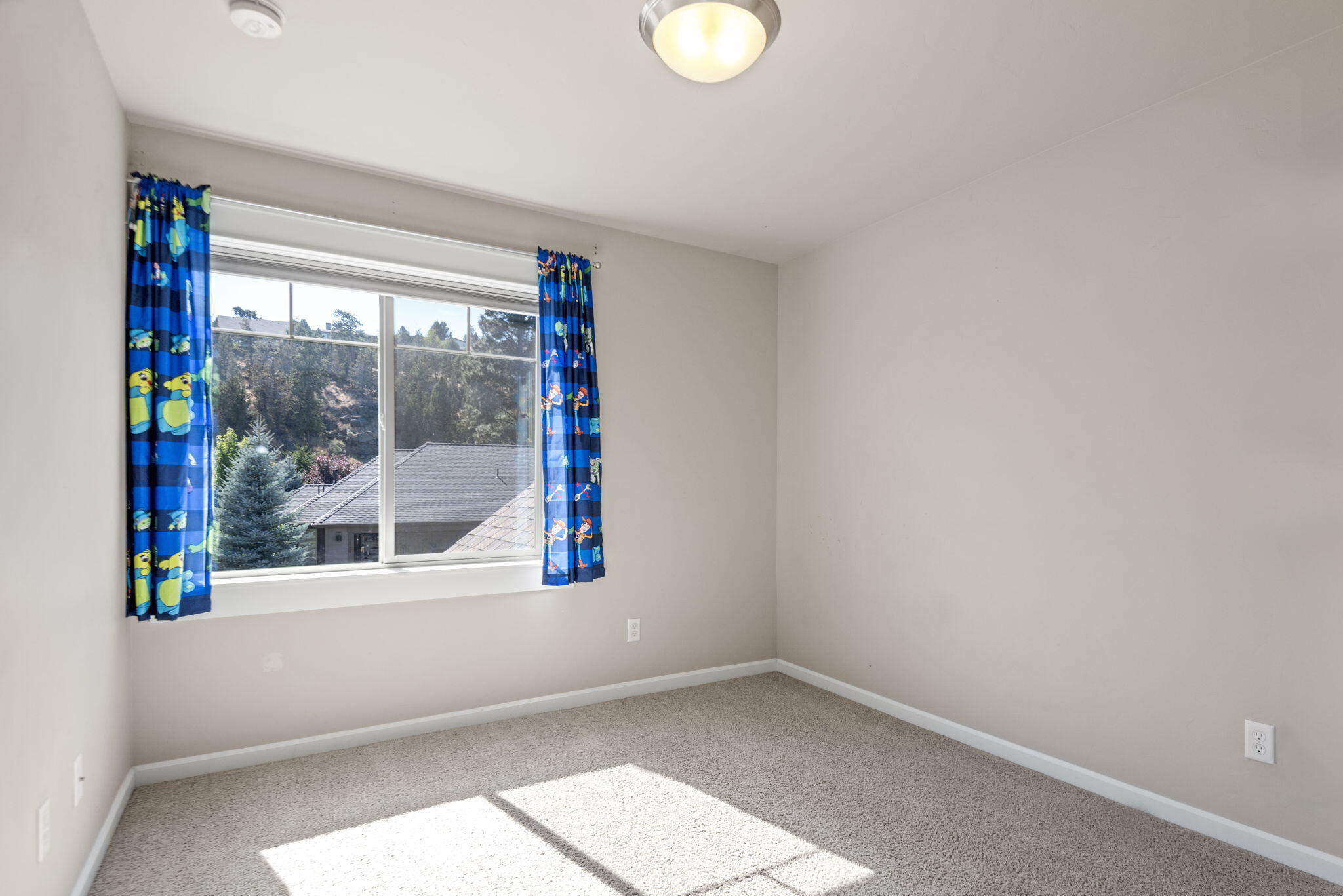 3044 NW River Trail Place