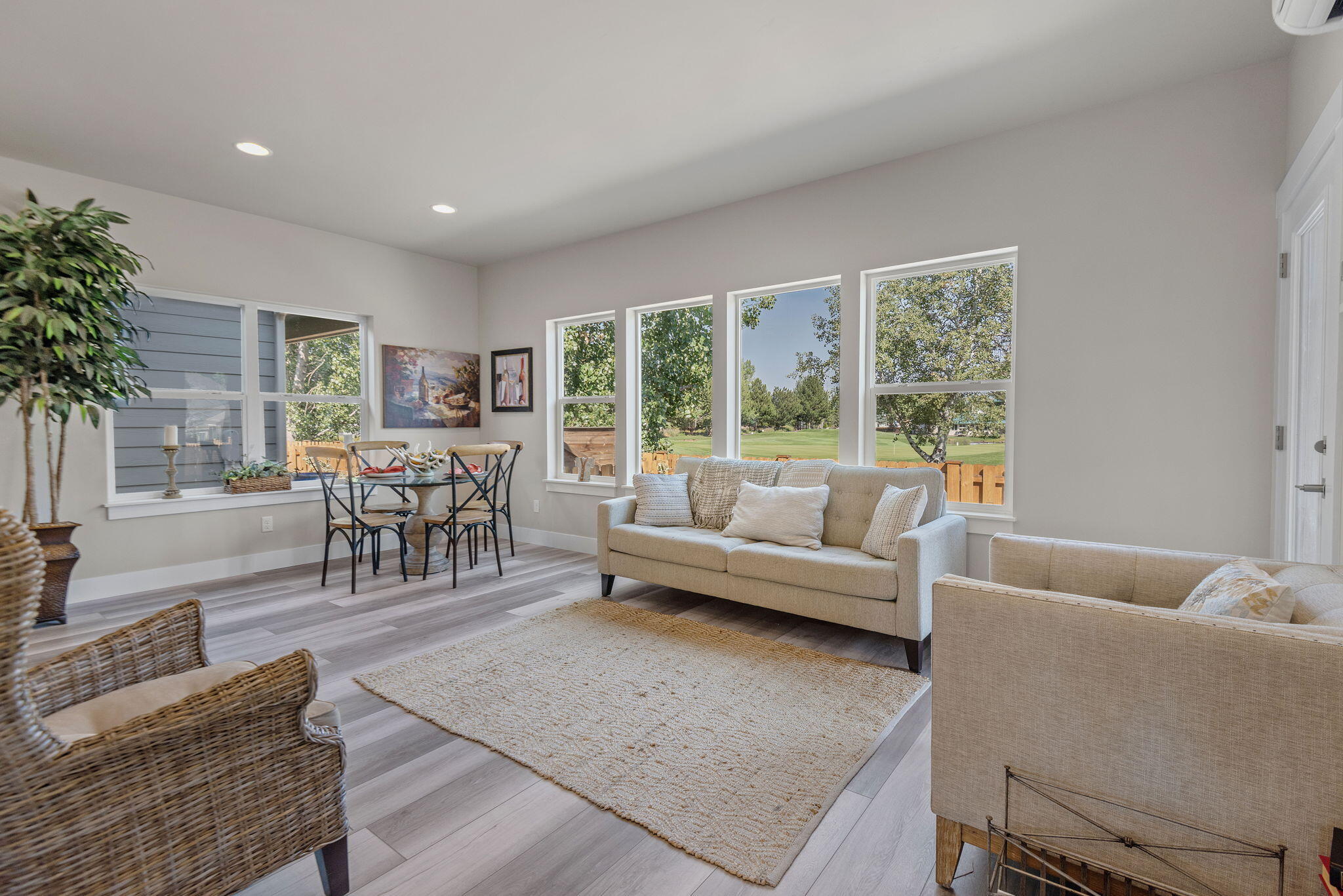 2755 SW Greens Boulevard, 11
