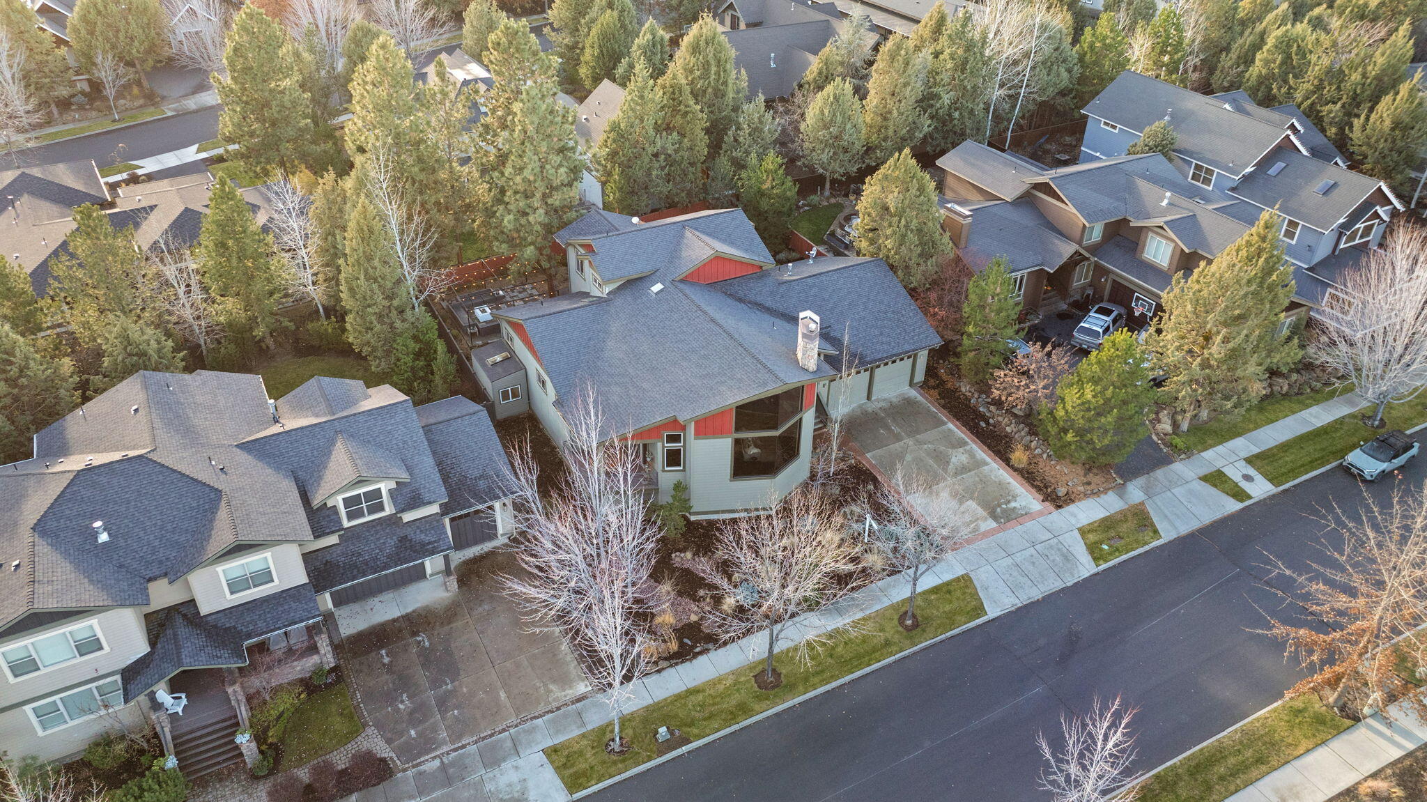 655 NW Yosemite Drive