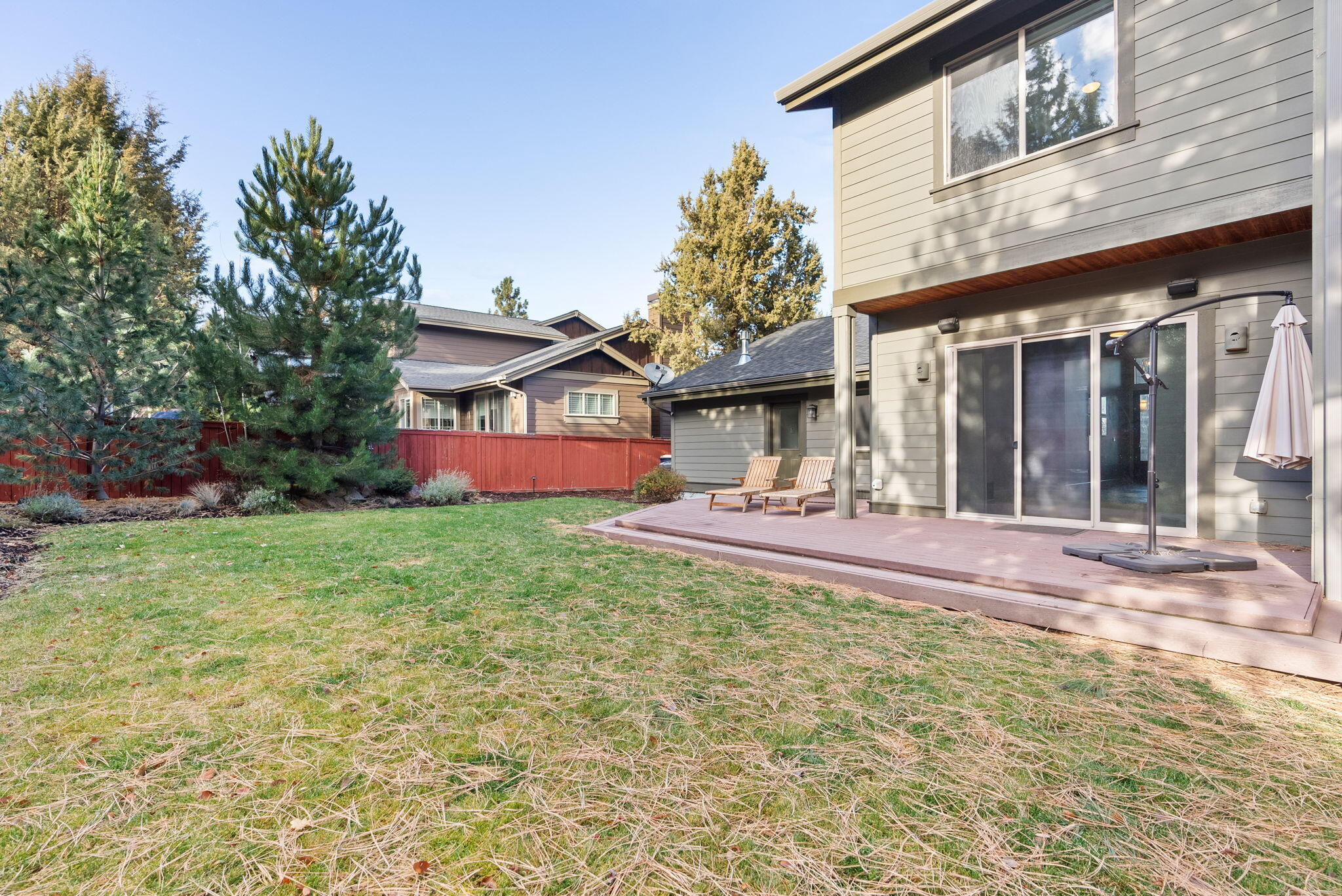 655 NW Yosemite Drive