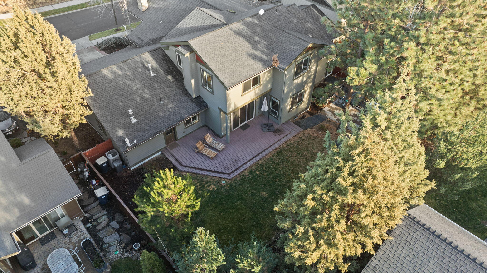 655 NW Yosemite Drive
