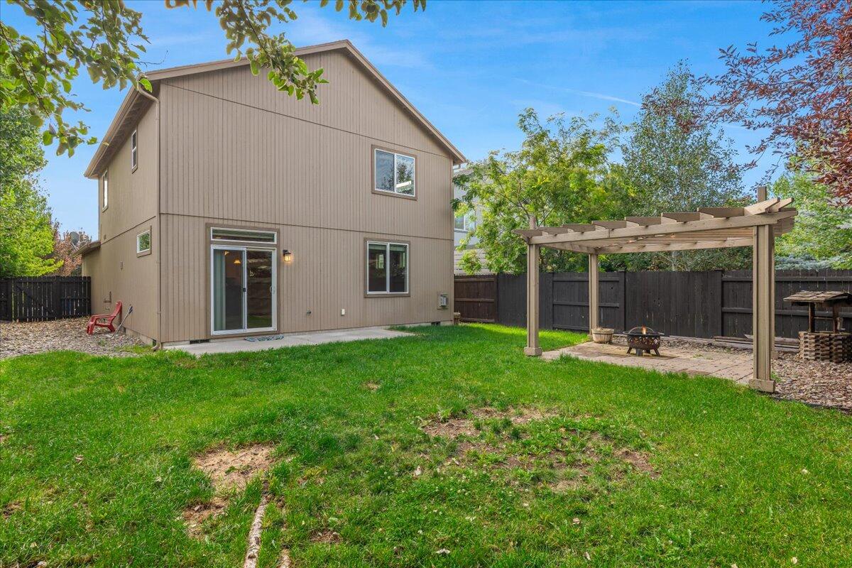 61131 Brown Trout Place