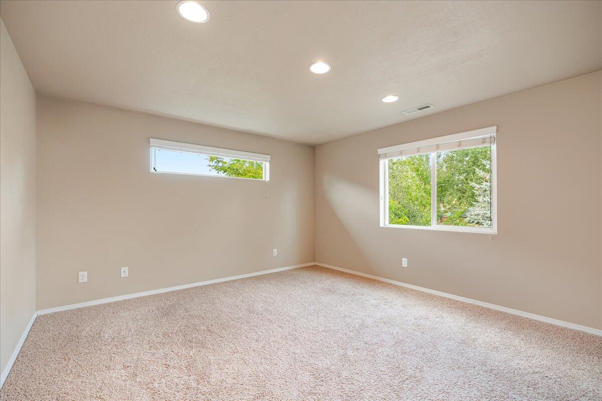 61131 Brown Trout Place