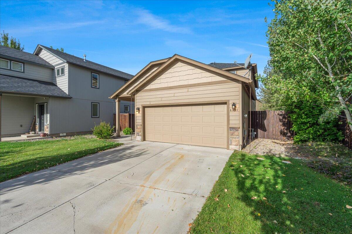 61131 Brown Trout Place