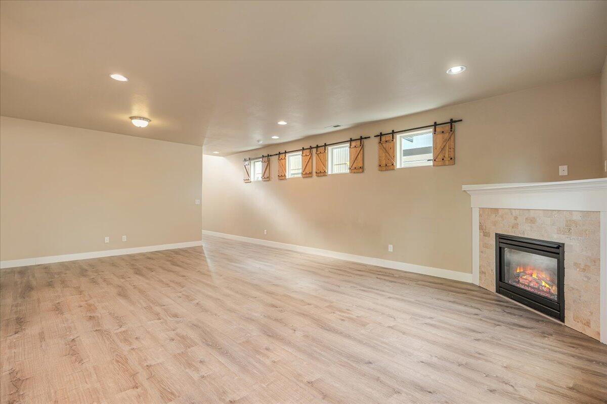 61131 Brown Trout Place