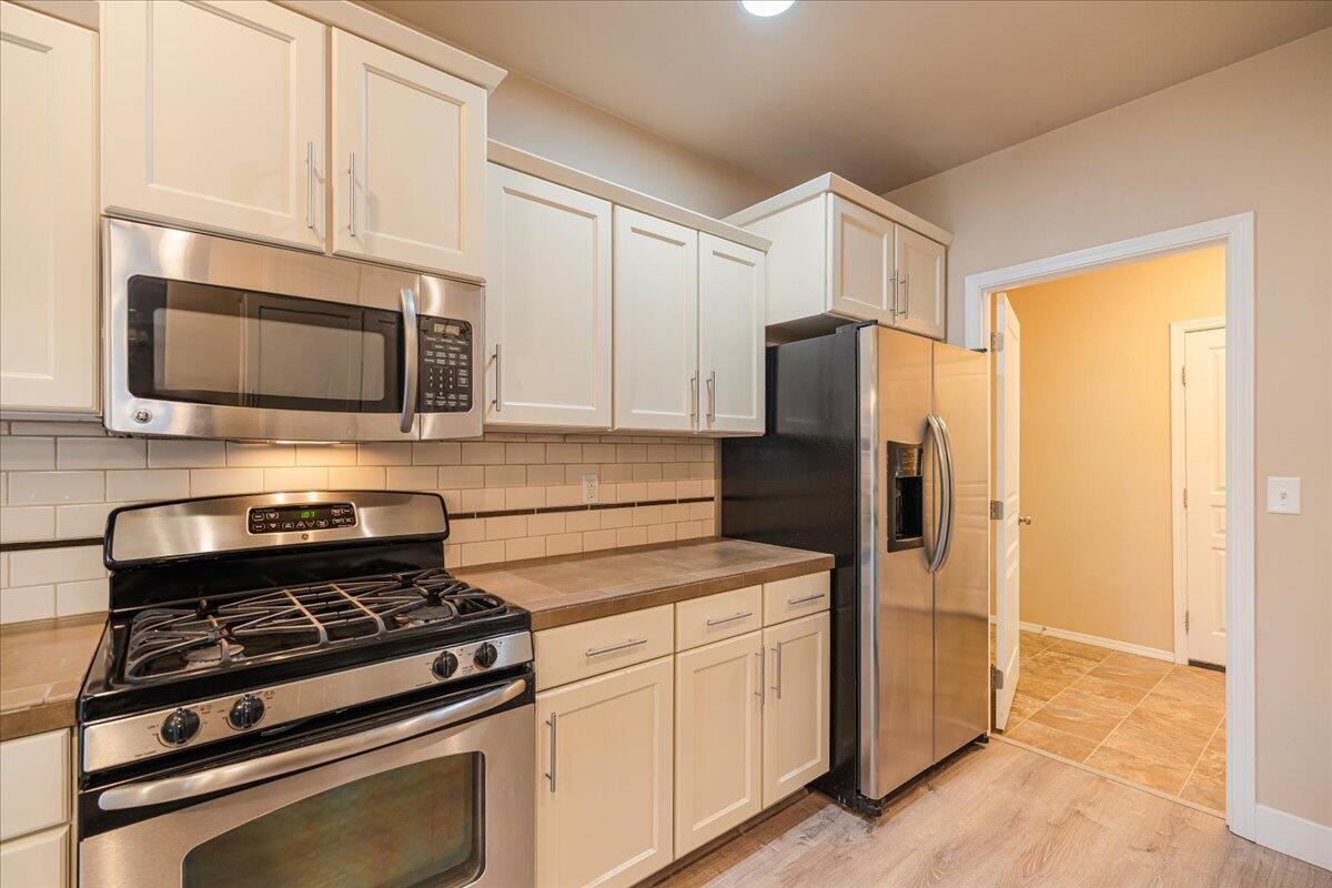 61131 Brown Trout Place