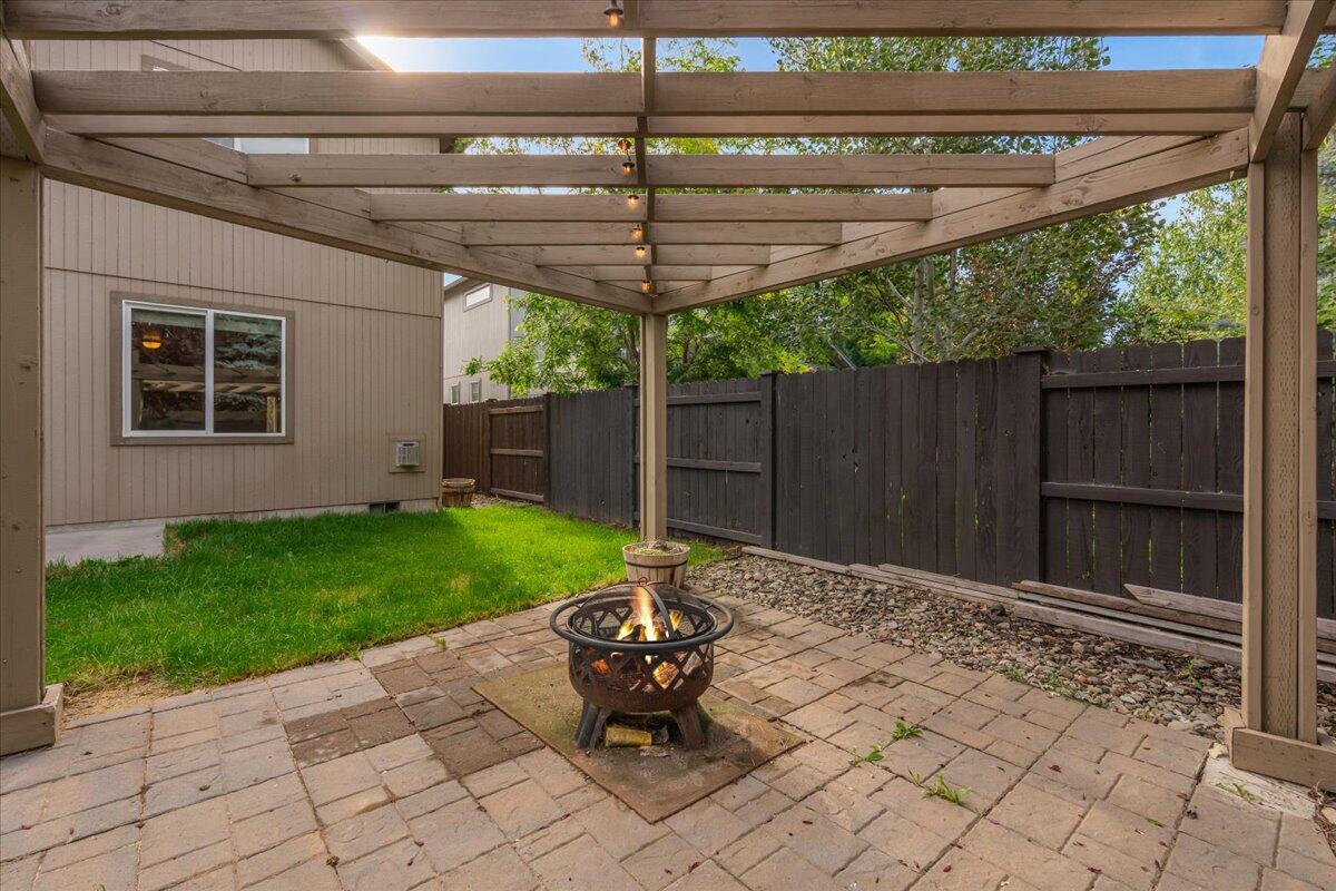 61131 Brown Trout Place