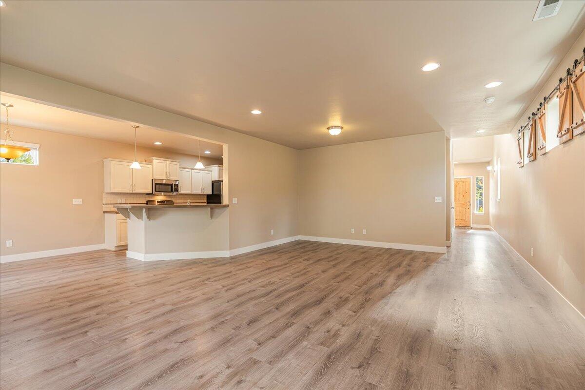 61131 Brown Trout Place