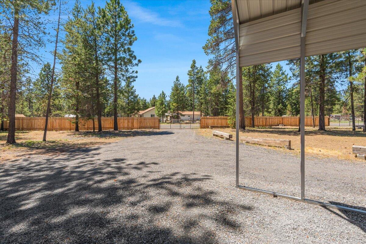15950 Sparks Drive