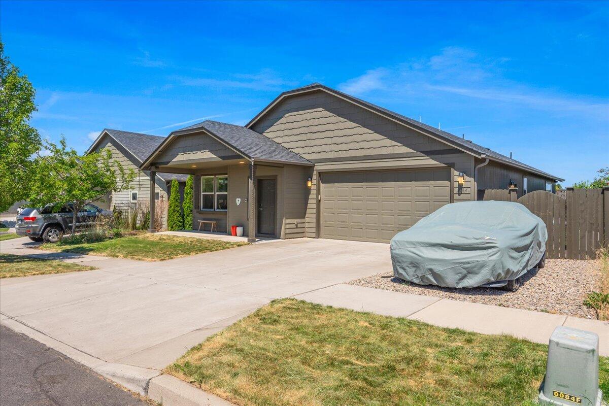 2764 NE Spring Water Place