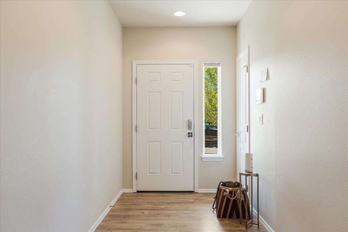 2764 NE Spring Water Place