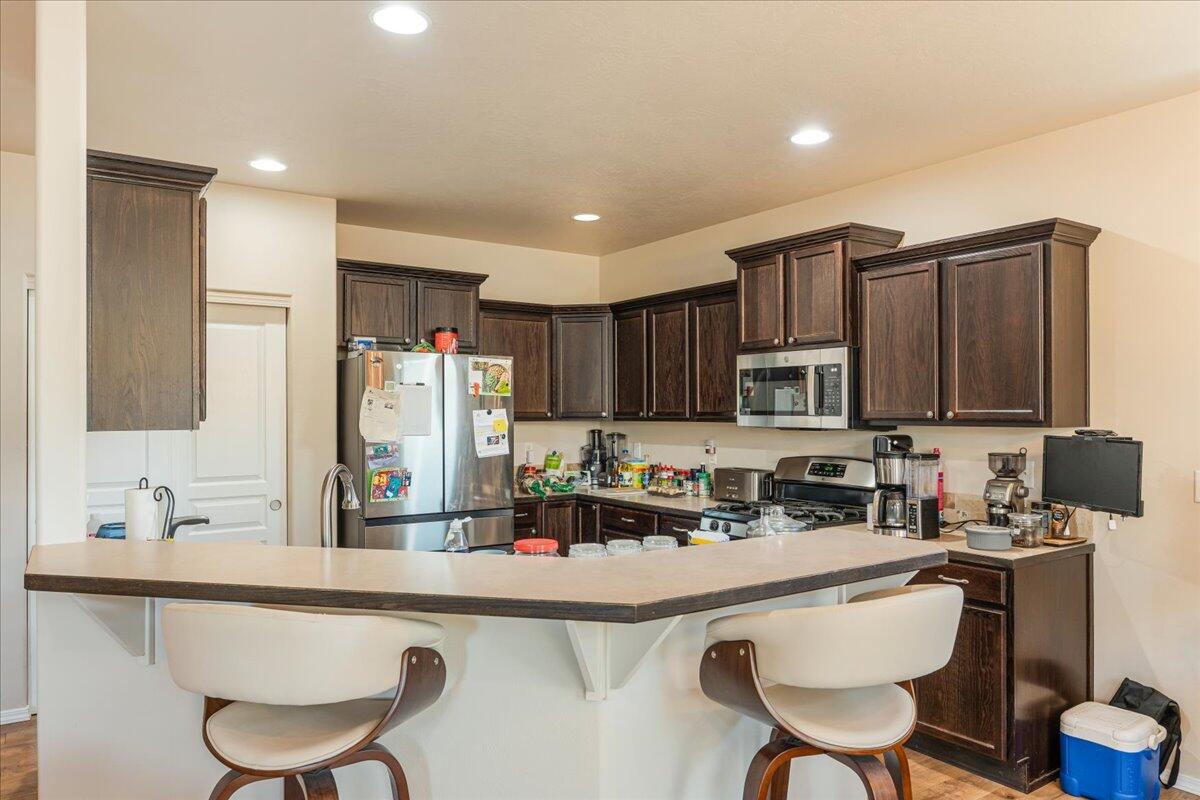 2764 NE Spring Water Place