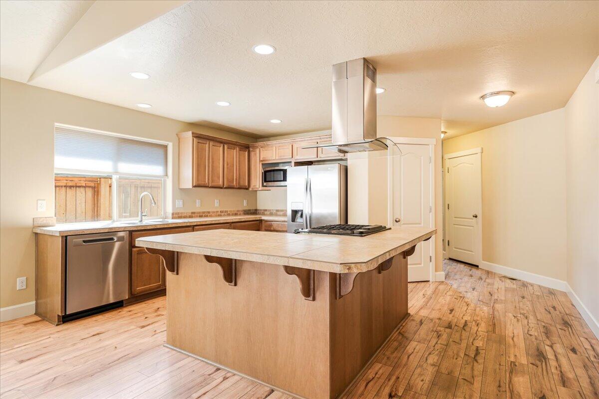 2812 NE NE Aldrich Avenue