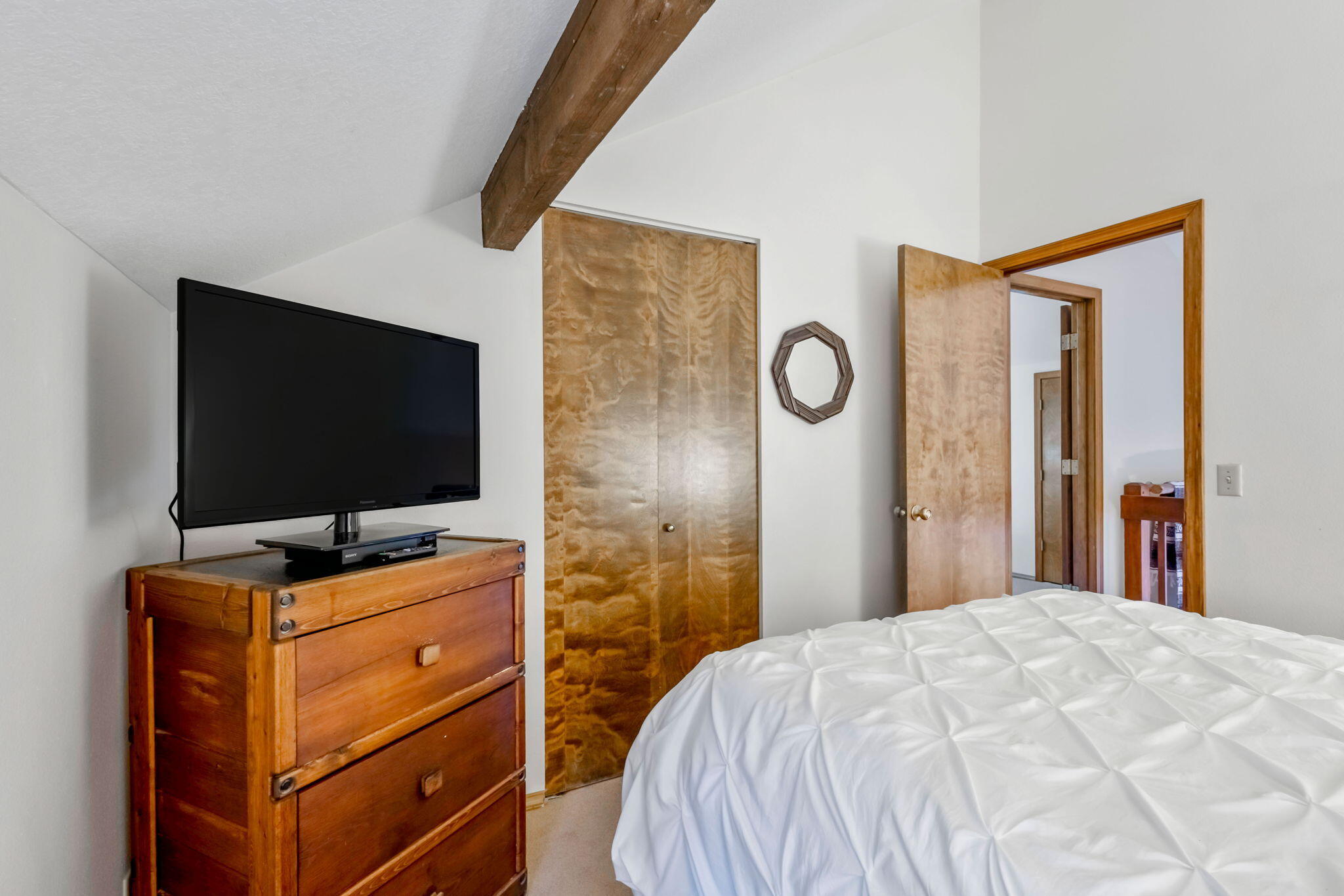 57328 Mountain View Lane