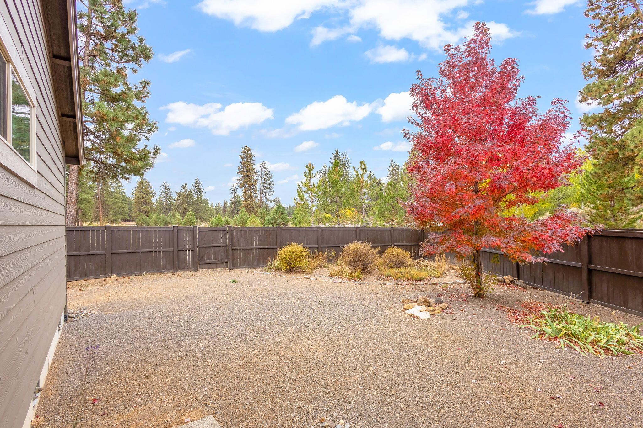 60383 Hedgewood Lane