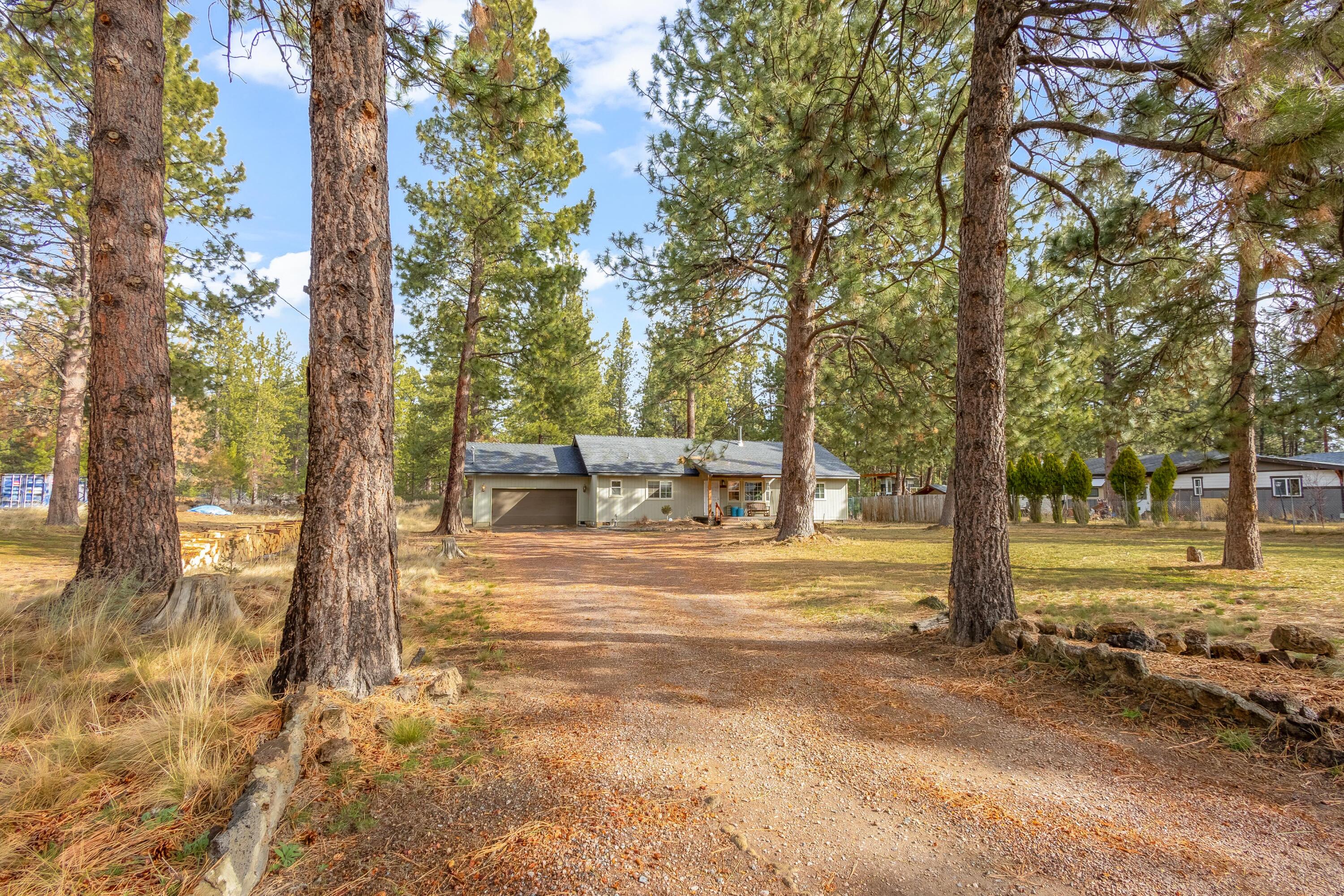 18900 Tuscarora Lane