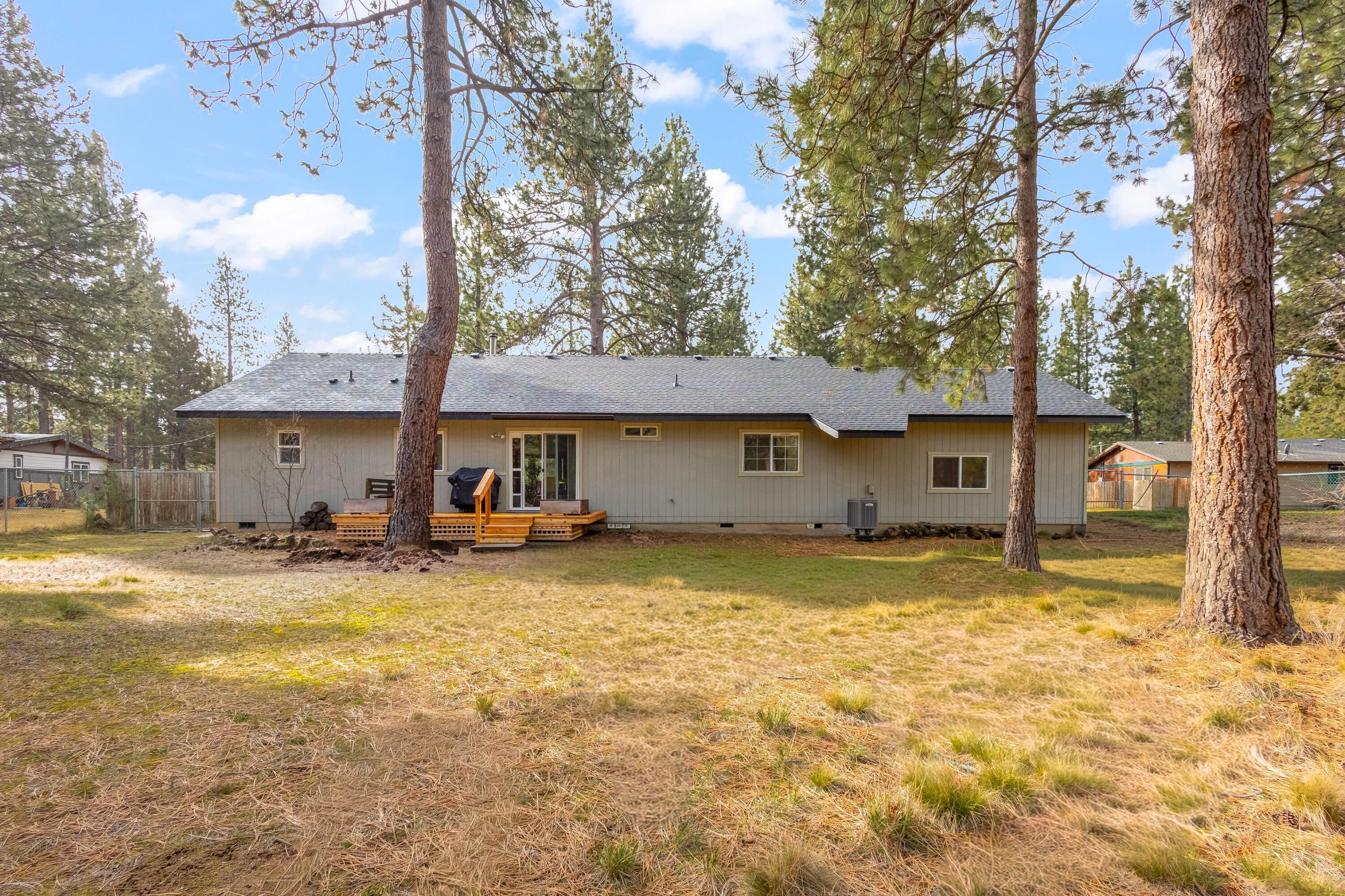 18900 Tuscarora Lane