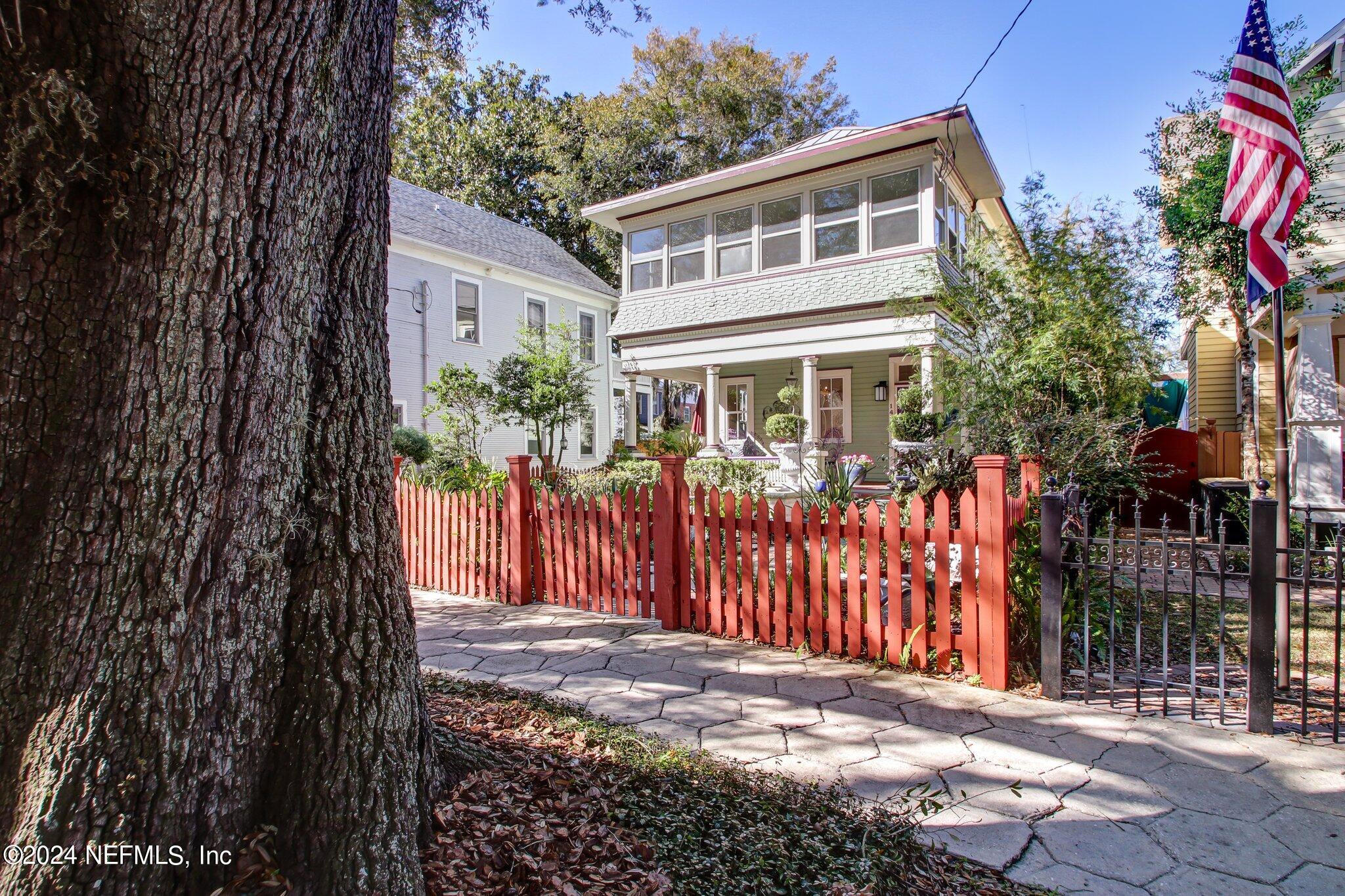 1420 N MARKET Street