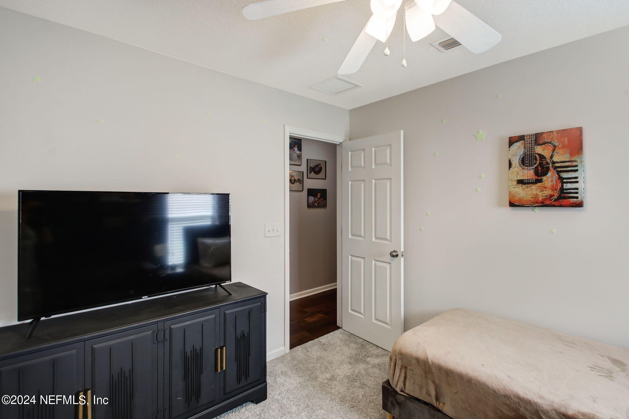 136 CROWN WHEEL Circle