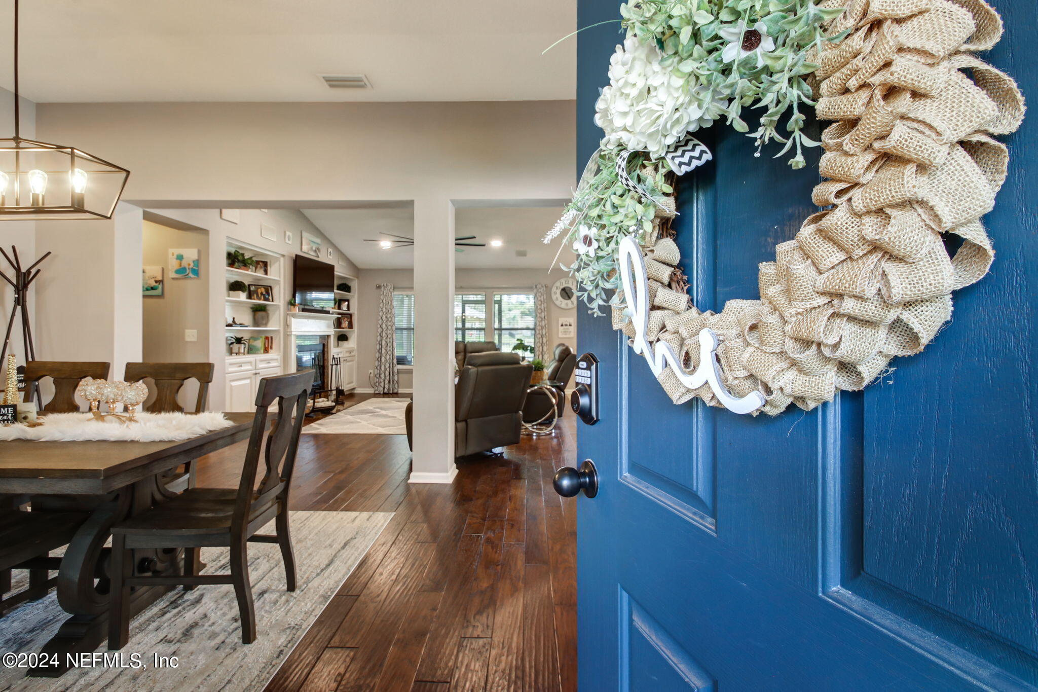 136 CROWN WHEEL Circle
