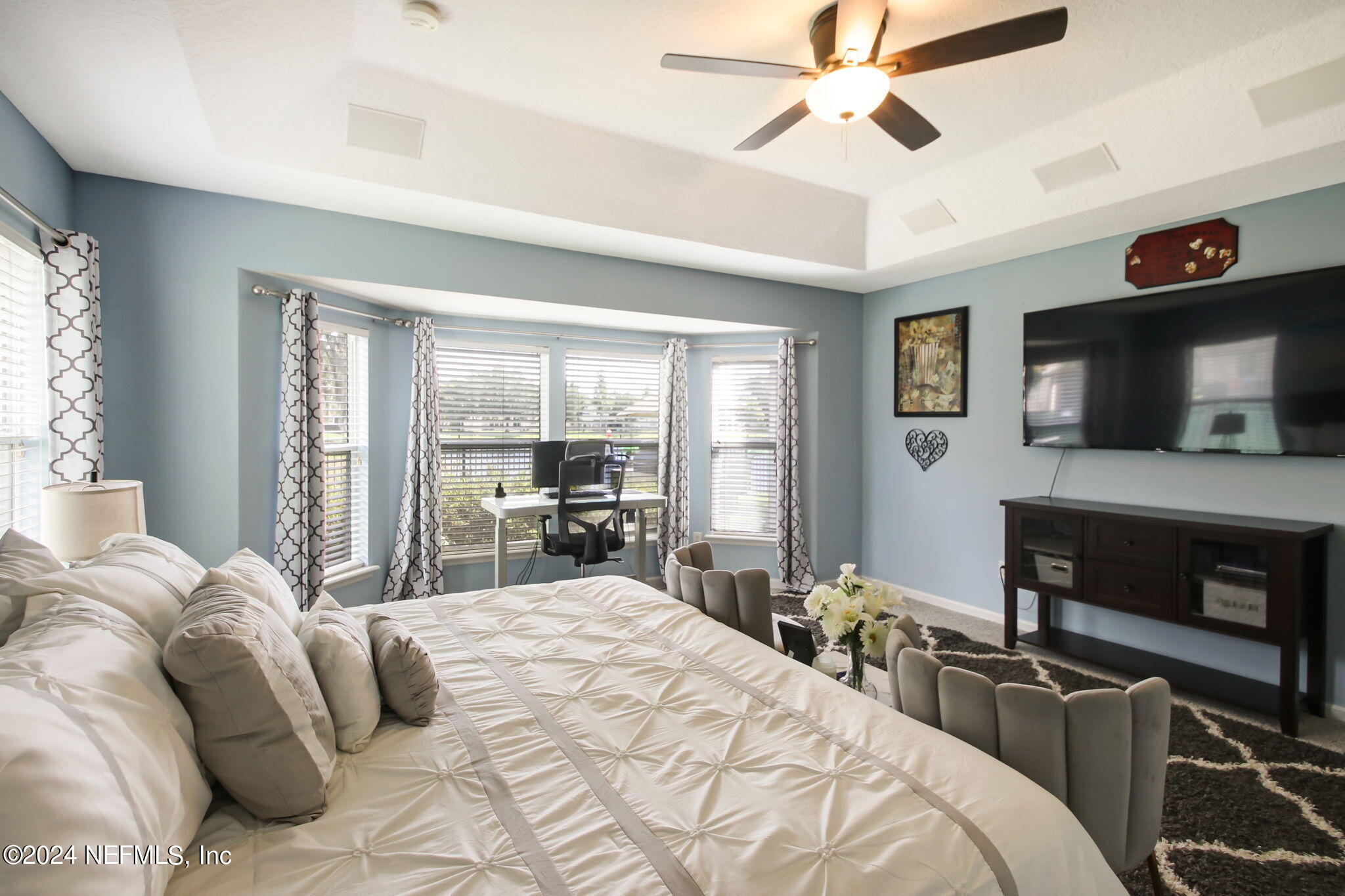 136 CROWN WHEEL Circle