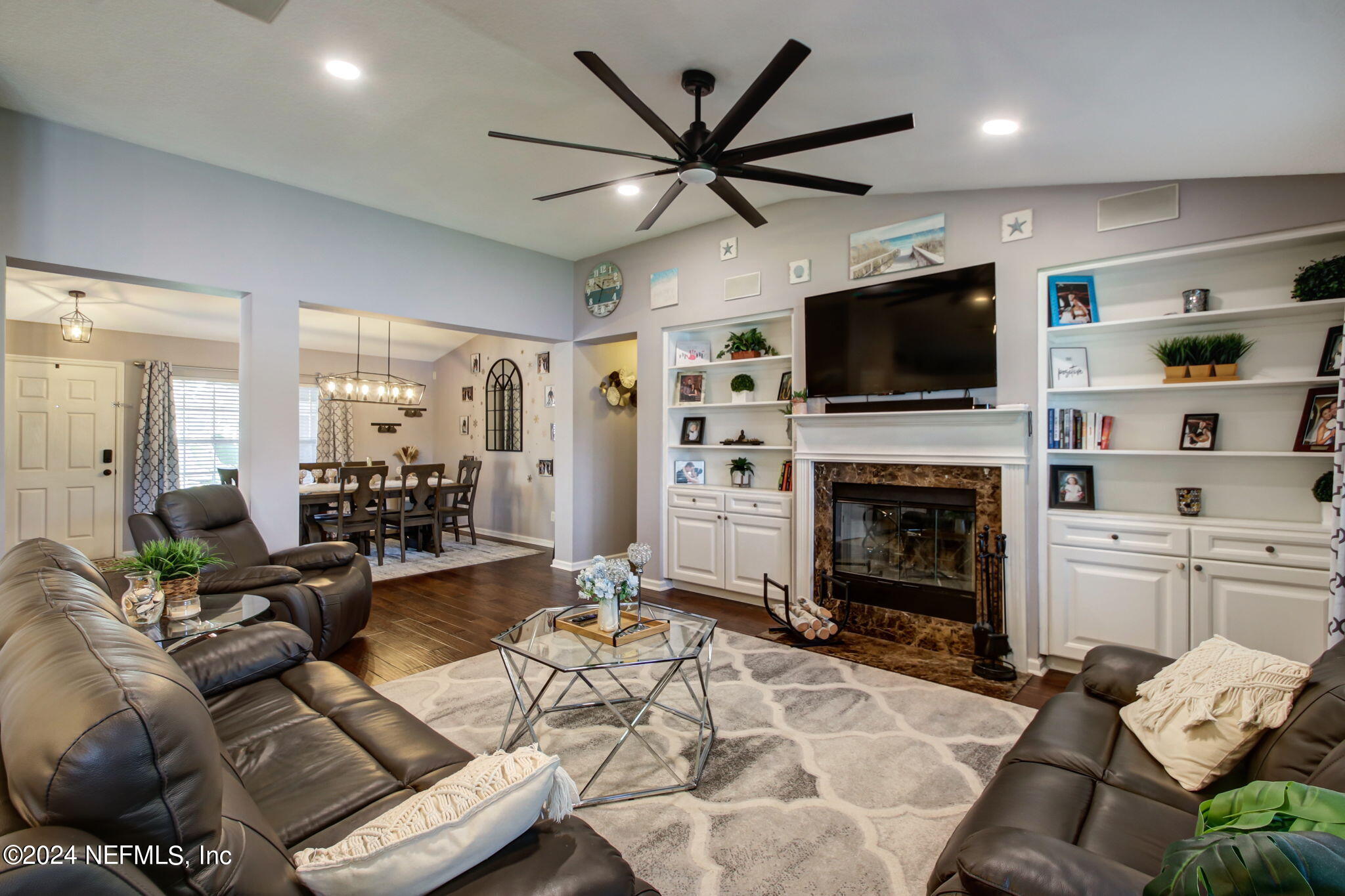 136 CROWN WHEEL Circle