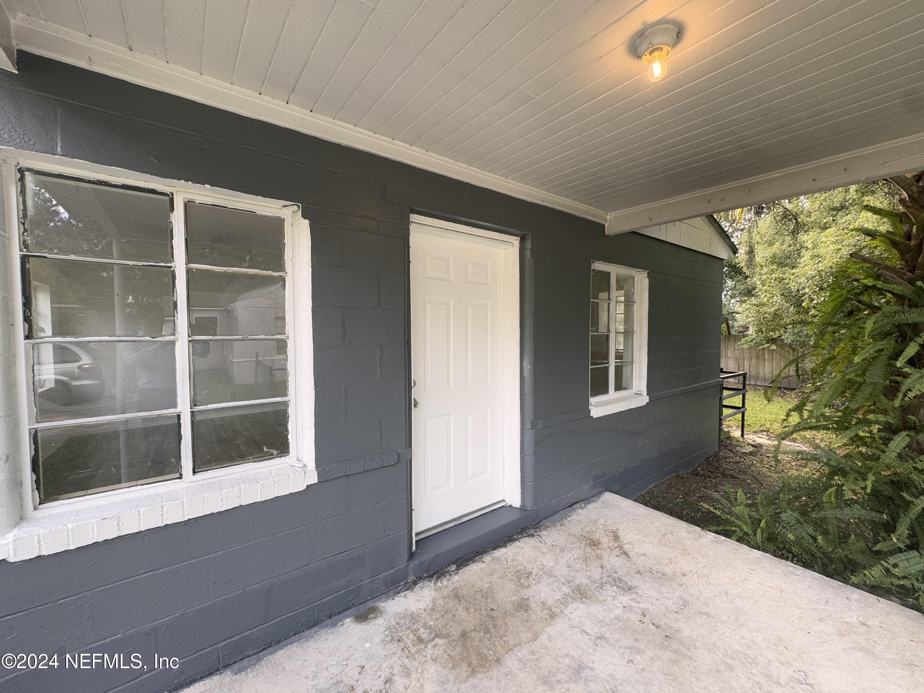2512 BEAVERBROOK Place