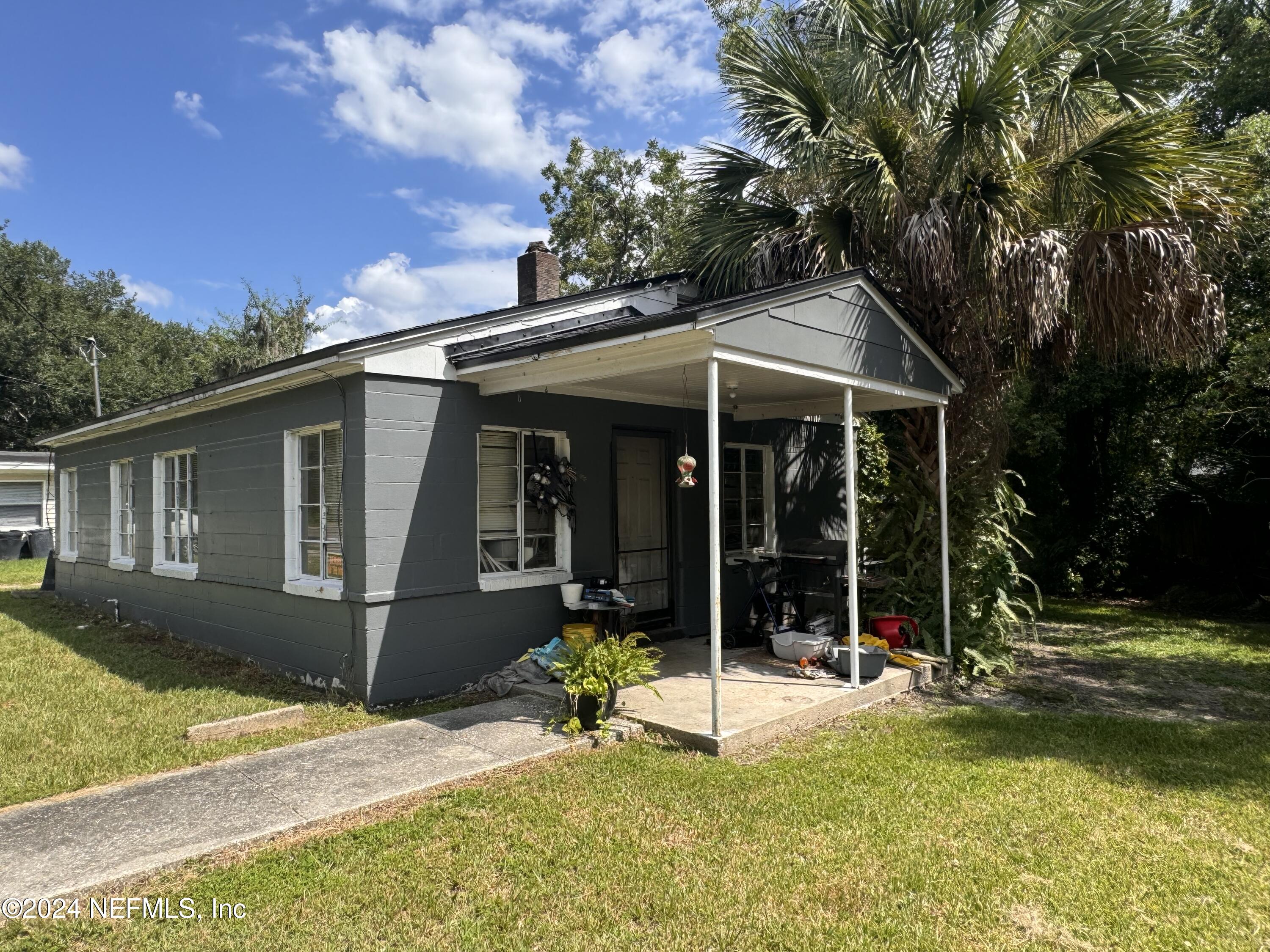 2512 BEAVERBROOK Place