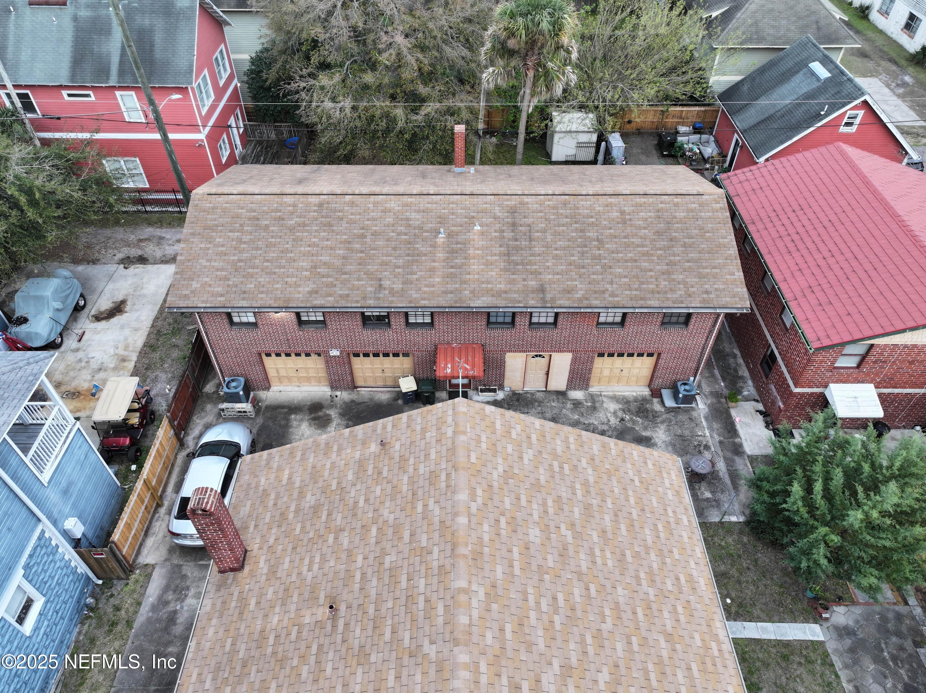 1843 HUBBARD Street