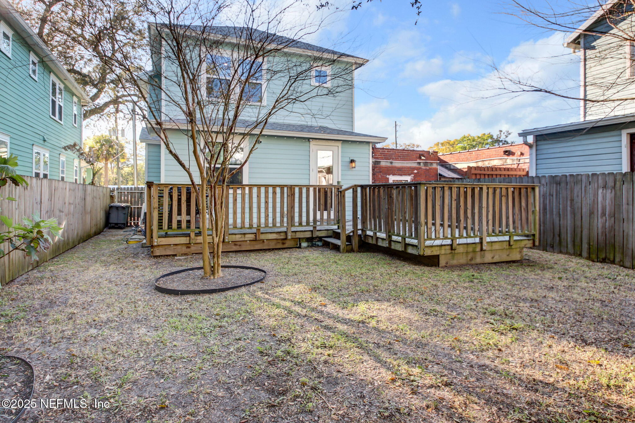 1245 WALNUT Street