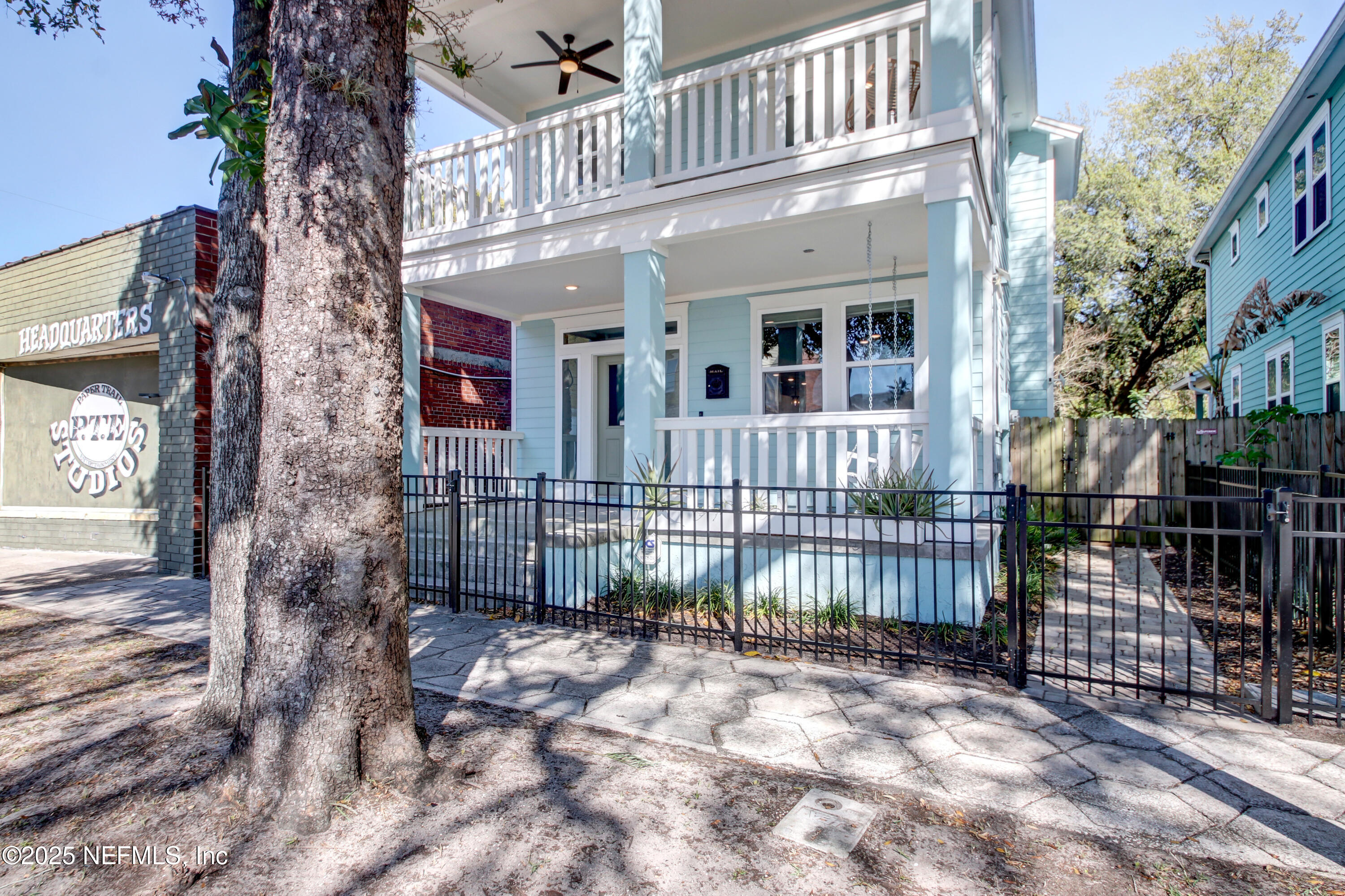 1245 WALNUT Street