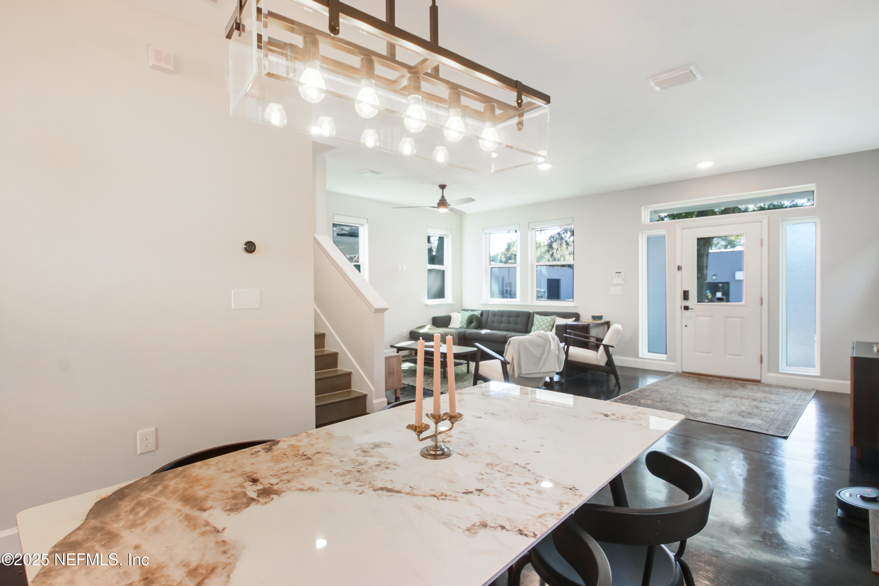 1245 WALNUT Street