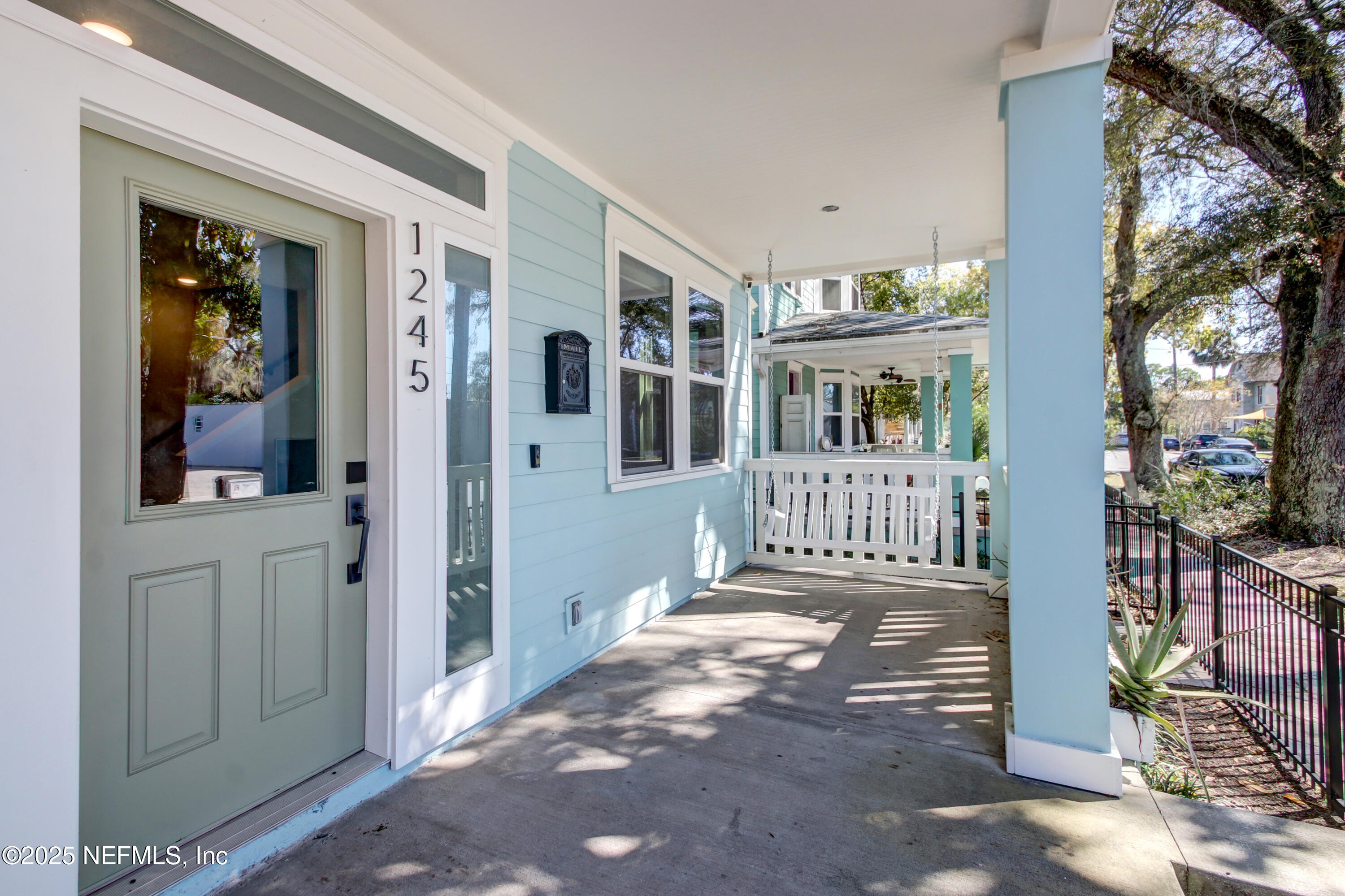 1245 WALNUT Street